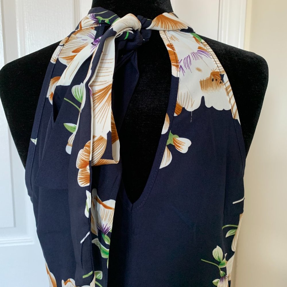 Blue Floral Print Halter Dress - Picture 9 of 10